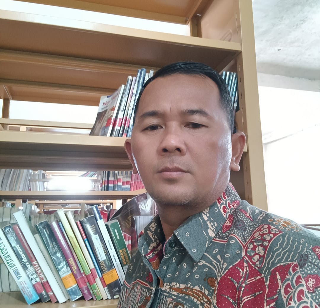 Mulyadi Erwansyah, S.Pd
